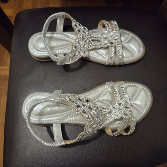 Silver Sandals with Intricate Design - Picture 13 of 16